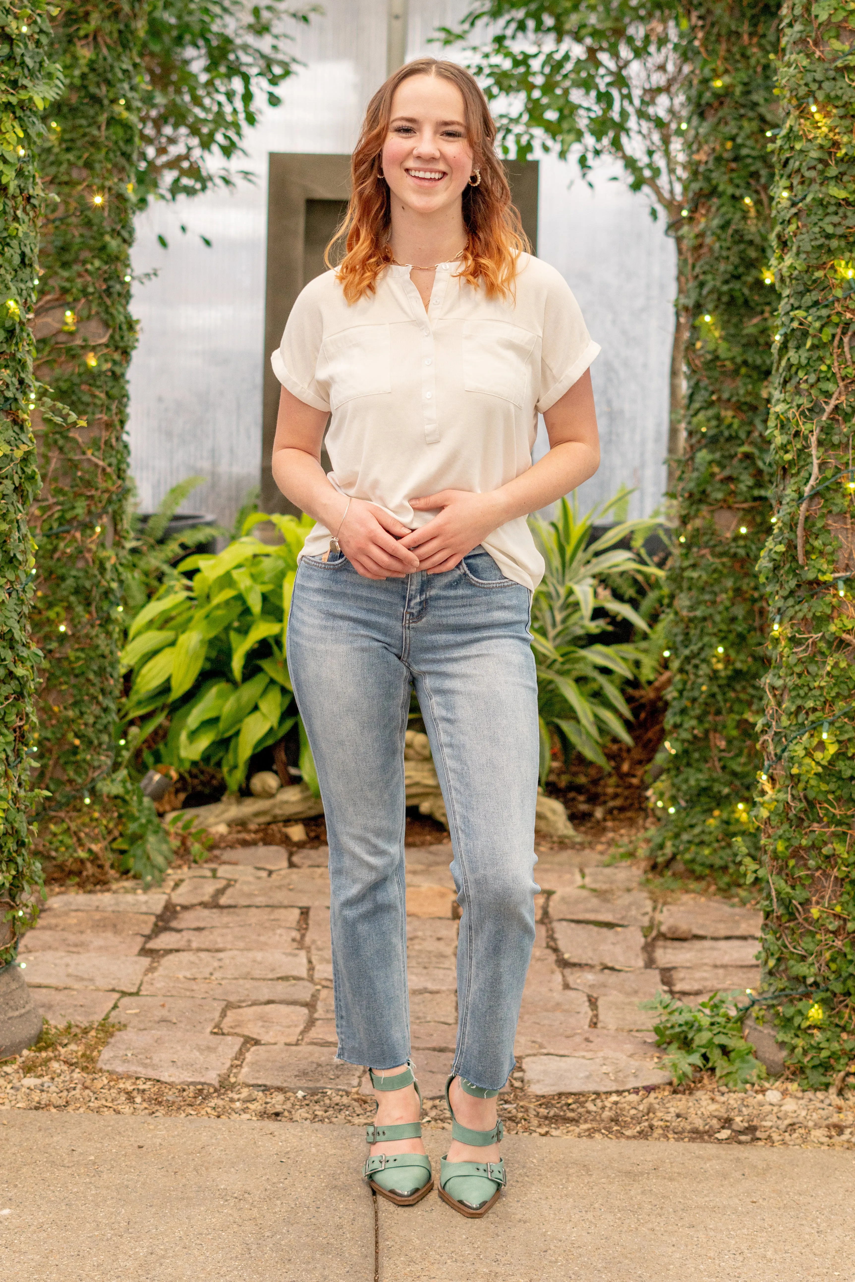 Altruistically Mid Rise Slim Straight